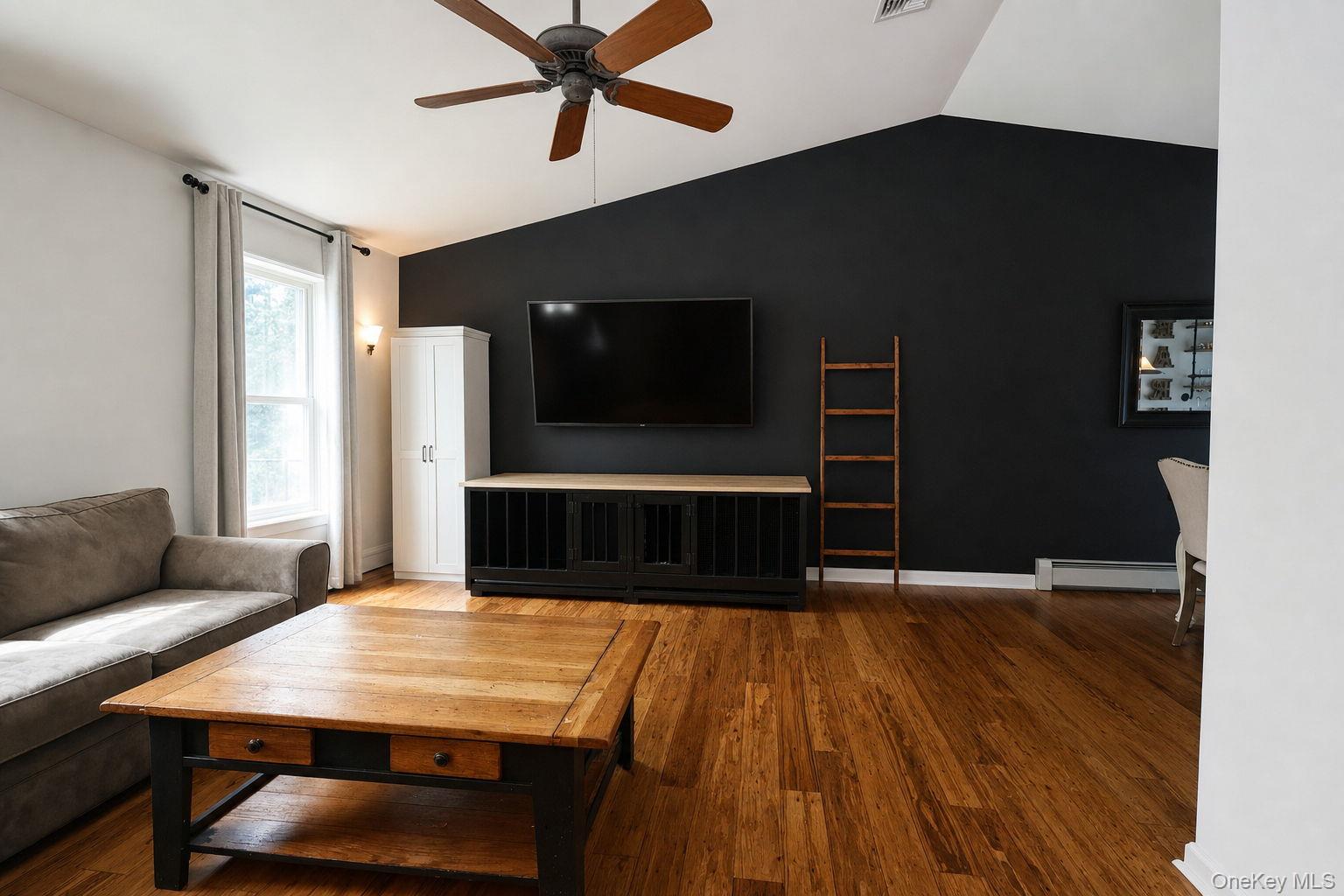 41 Mt Hope Avenue Property Photo 4