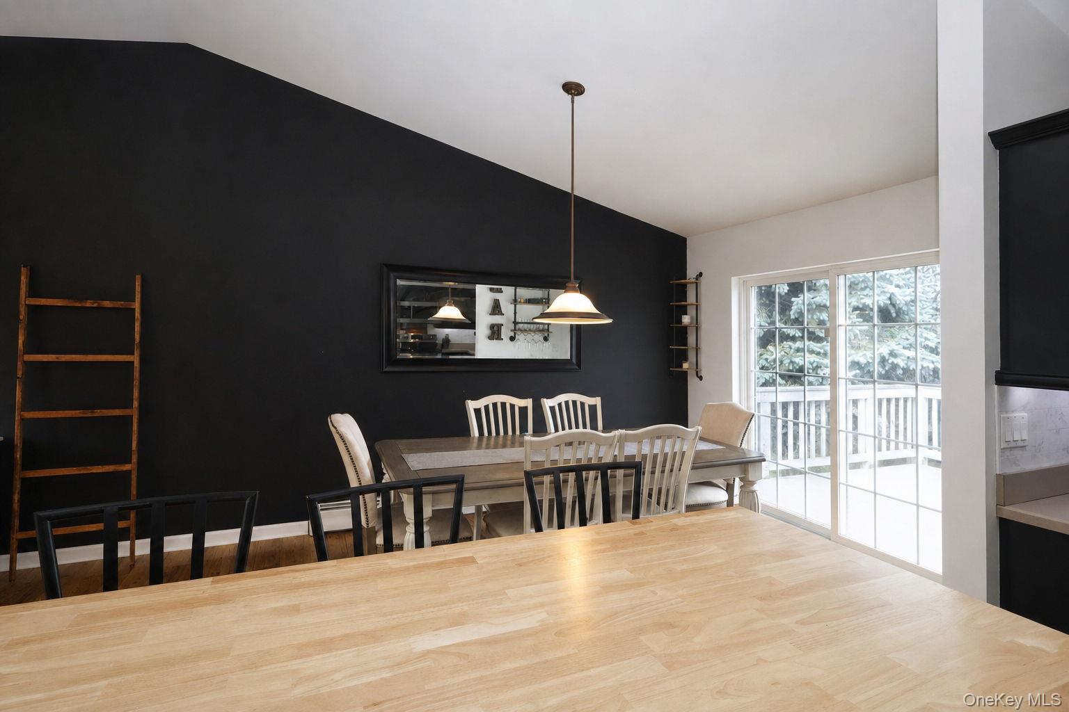 41 Mt Hope Avenue Property Photo 12