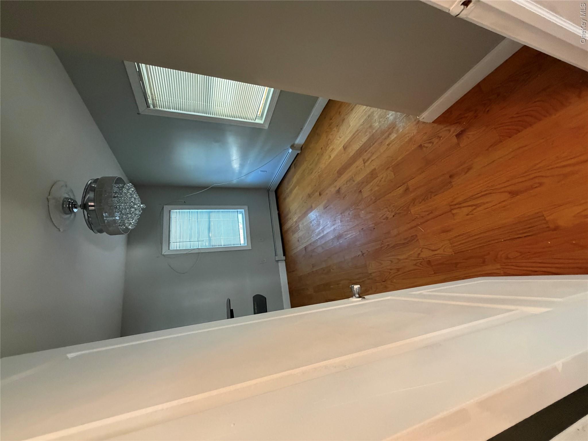 5 Matthews Place Property Photo 9