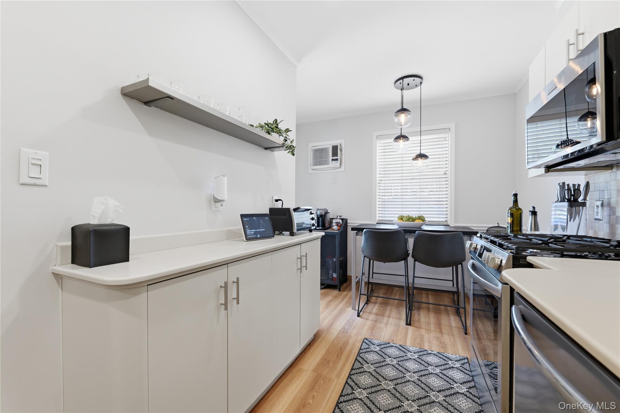 6483 83rd Place Property Photo 11