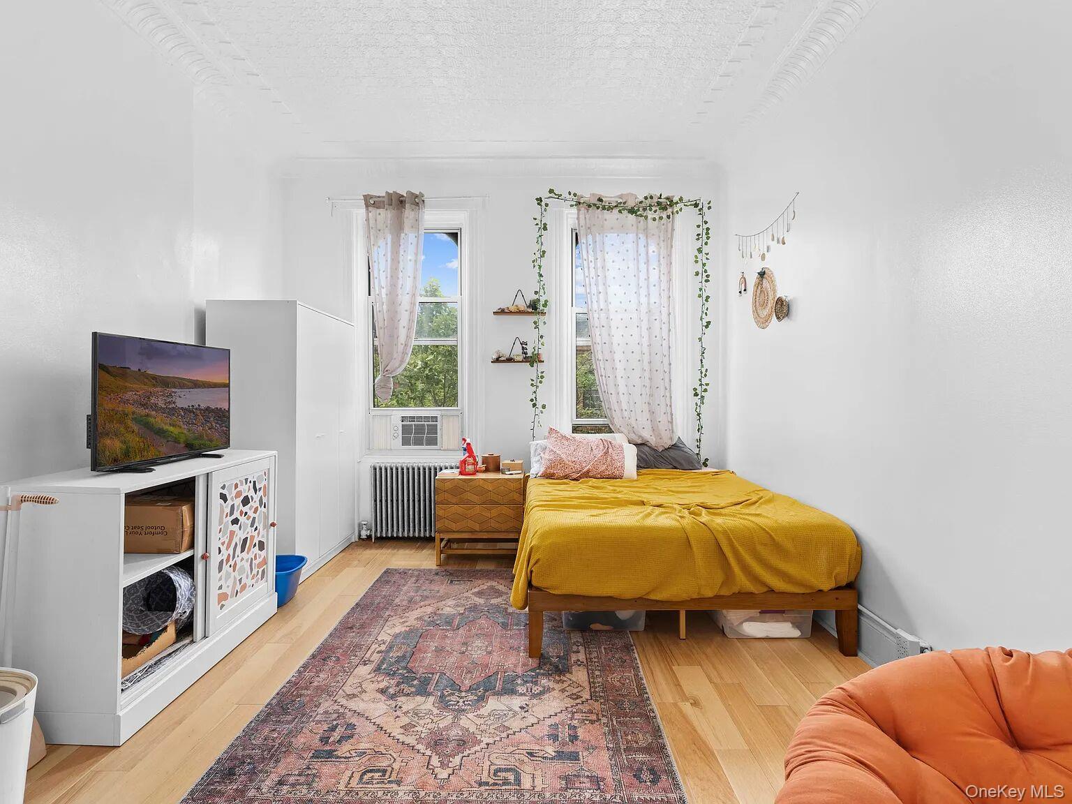 181 Irving Avenue Property Photo 18