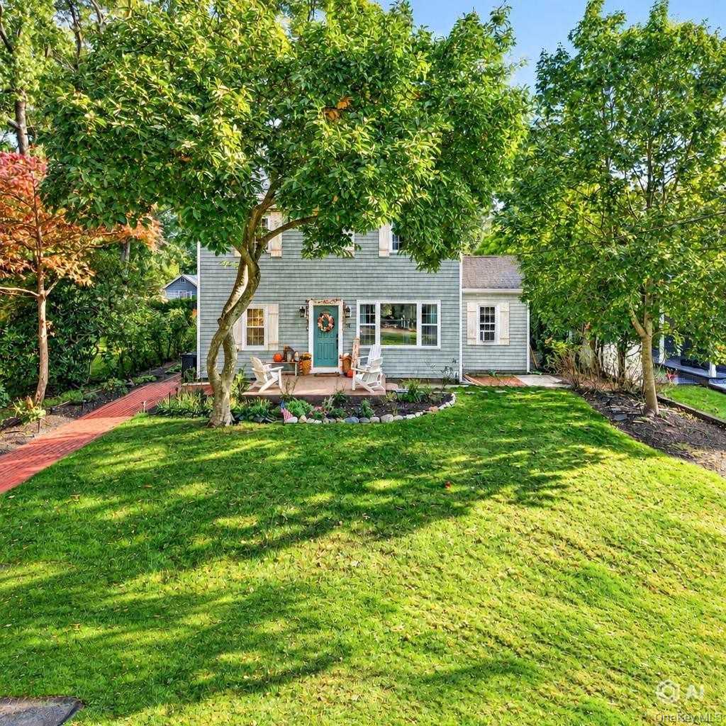 14 Waterview Drive Property Photo 1