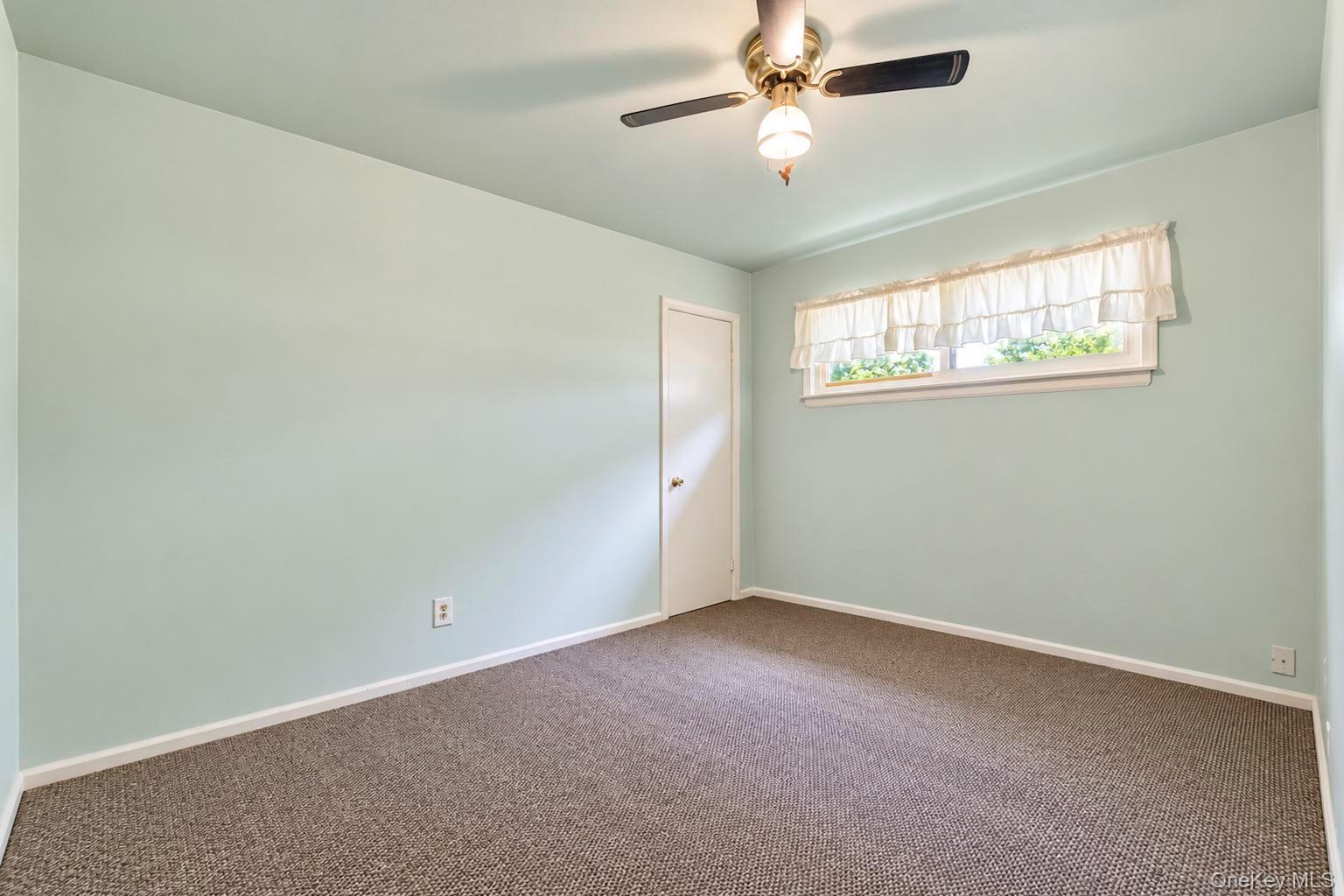 34 Midday Drive Property Photo 13