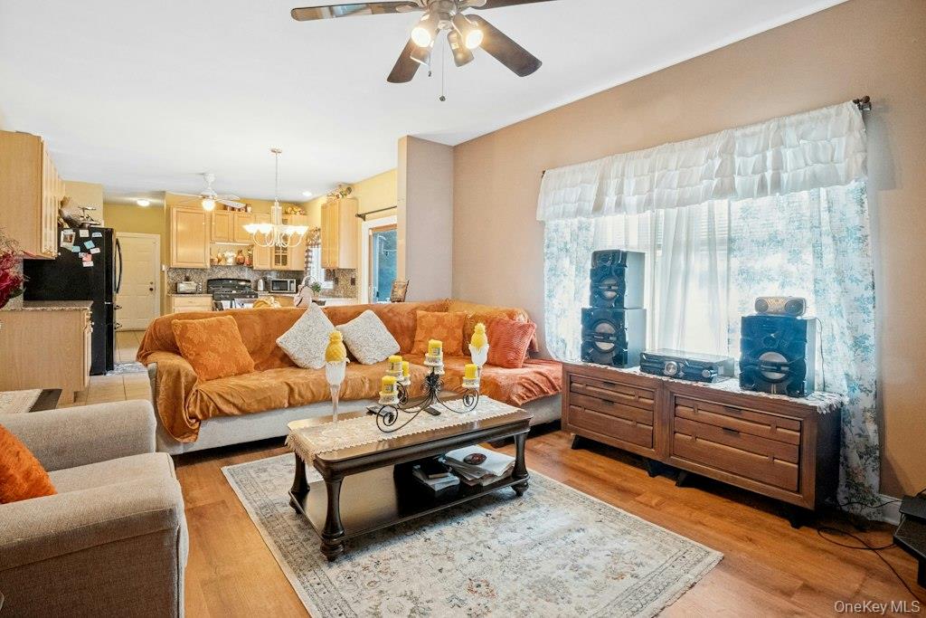 74 Temby Drive Property Photo 11