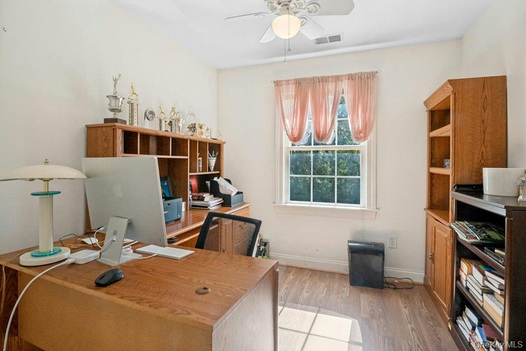 74 Temby Drive Property Photo 21