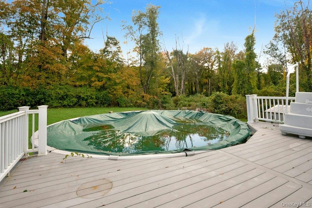 74 Temby Drive Property Photo 28