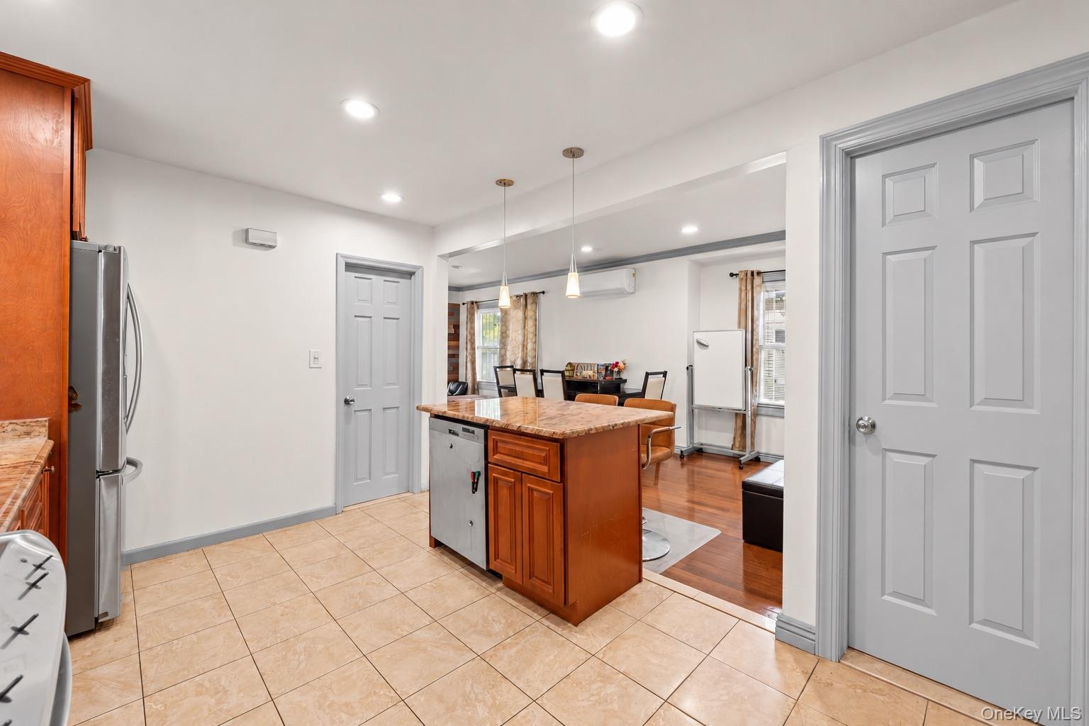 111-35 166th Street Property Photo 10