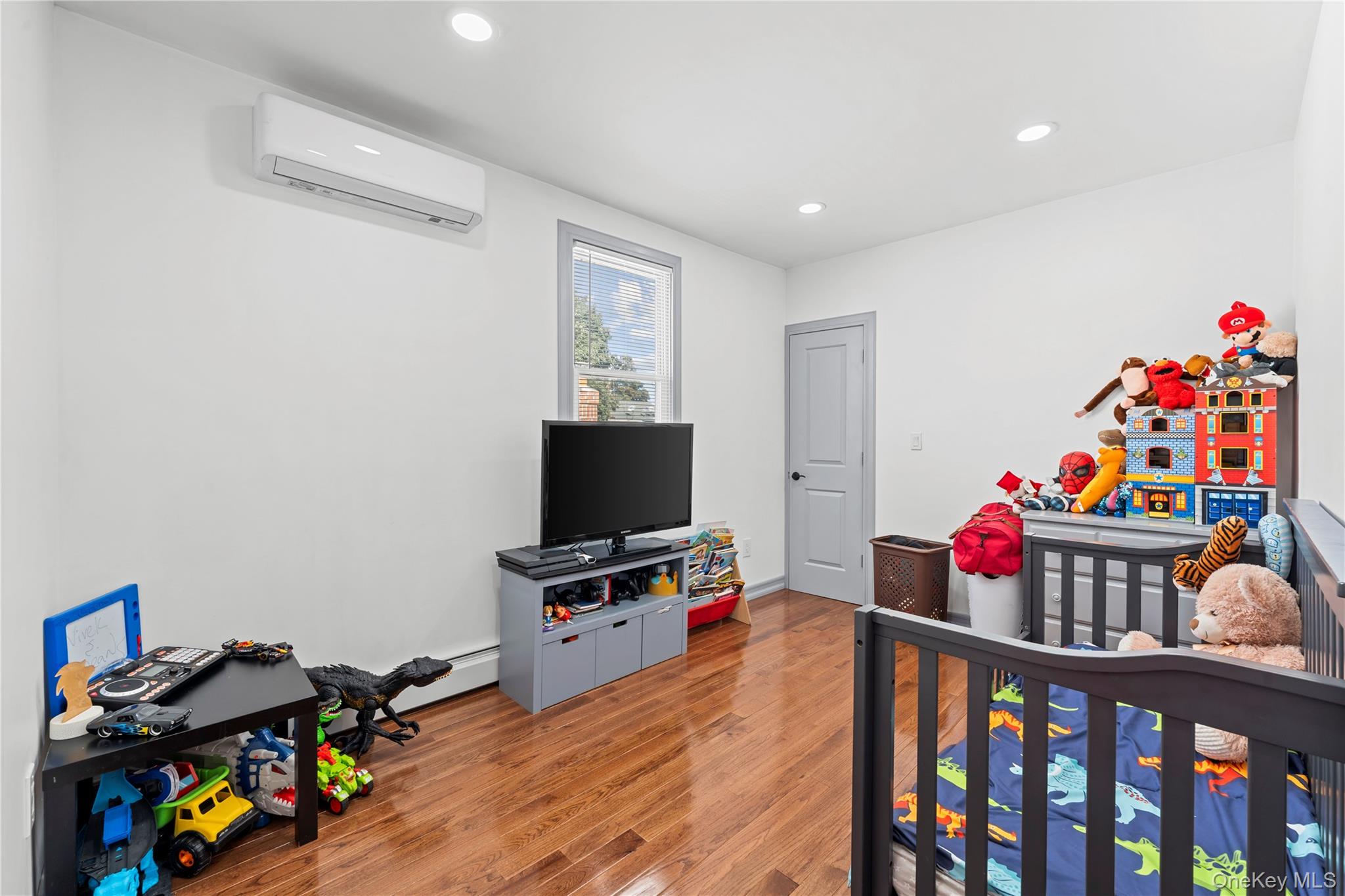 111-35 166th Street Property Photo 18