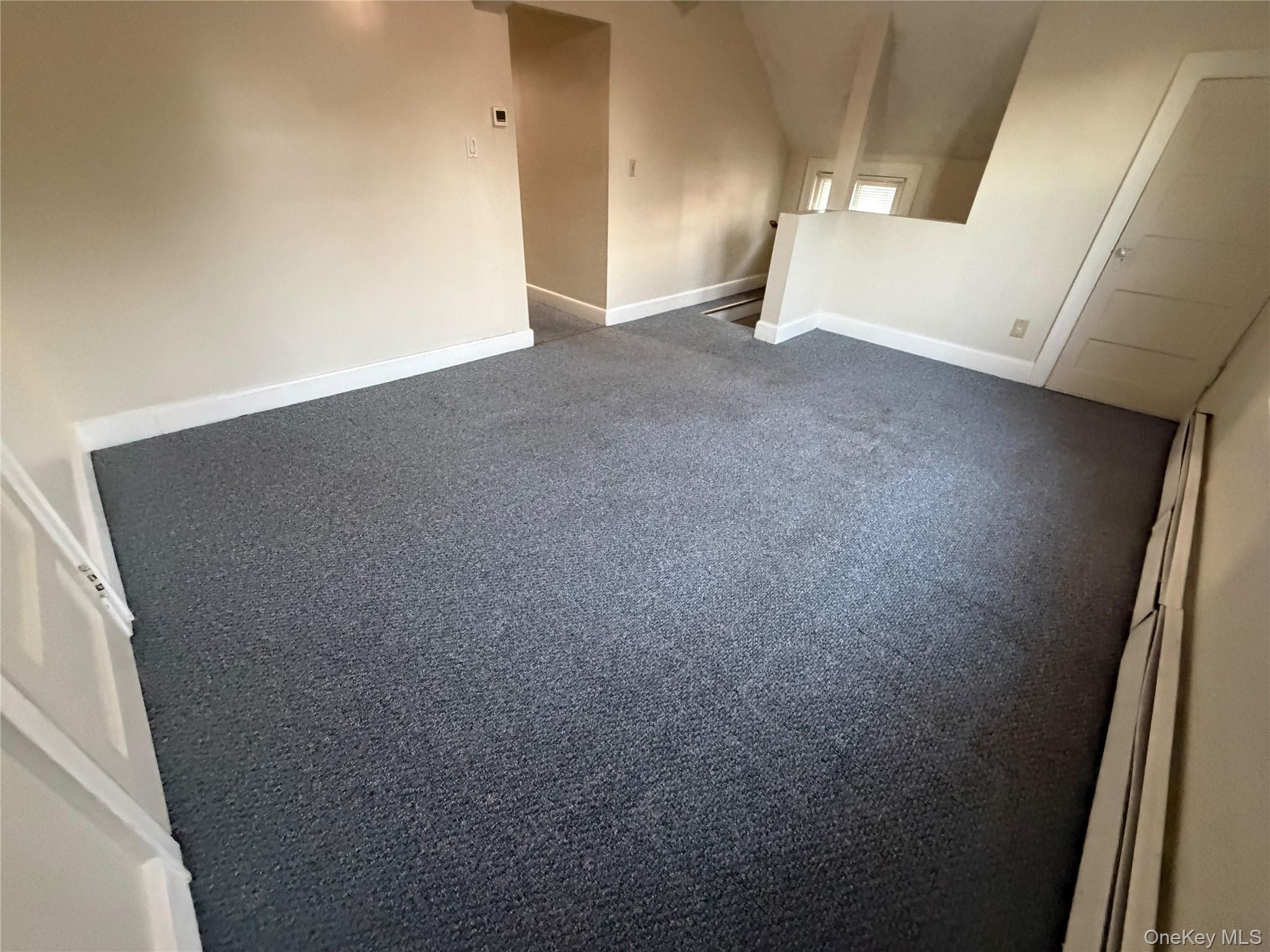 1058438 Property Photo 5