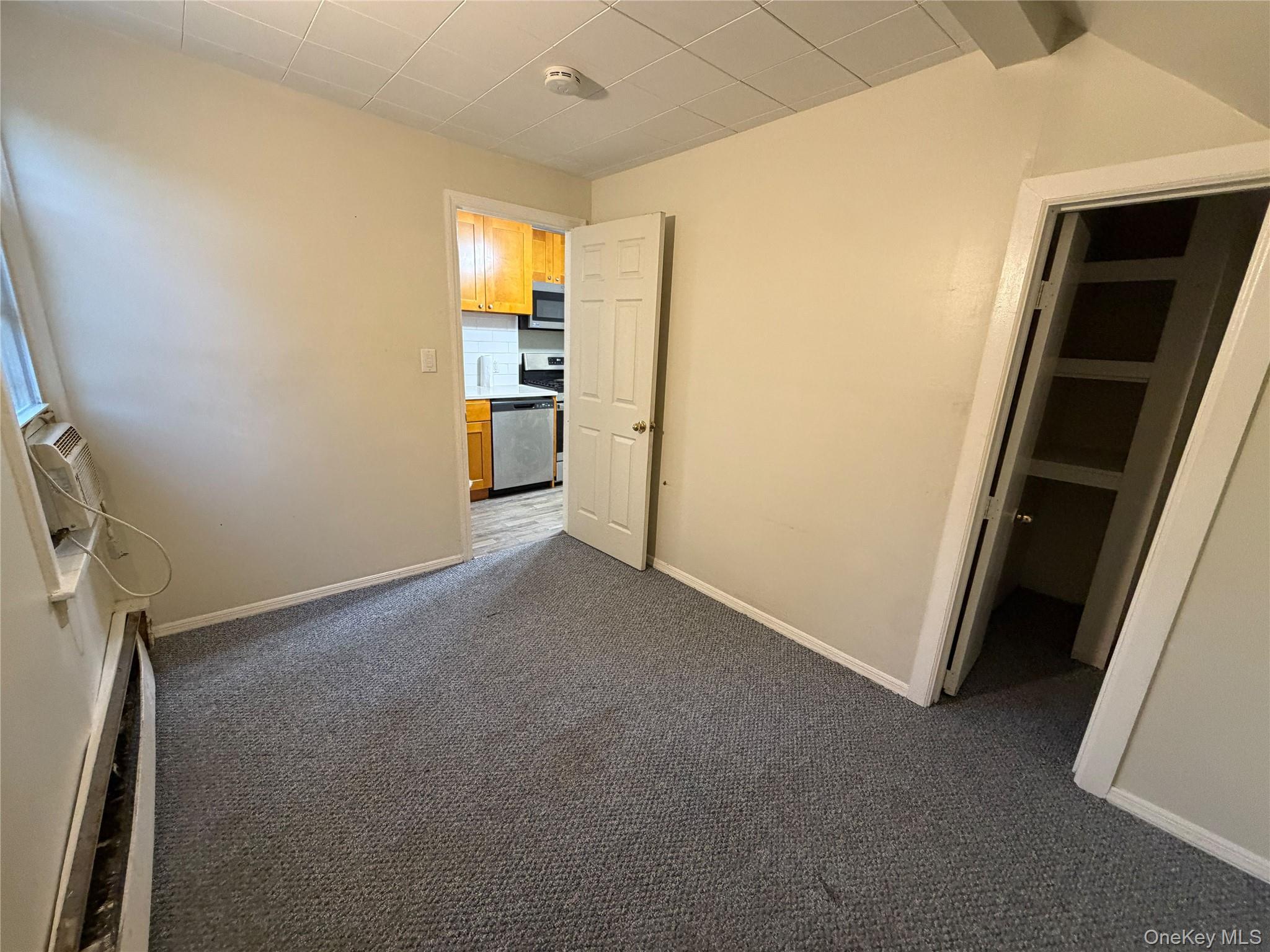 1058438 Property Photo 18