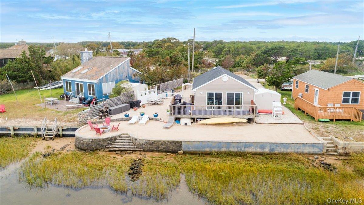 106 Shore Drive Property Photo 1