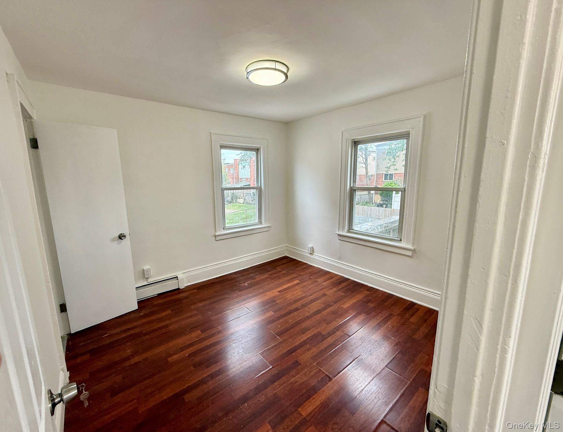 10327 219th Street Property Photo 17