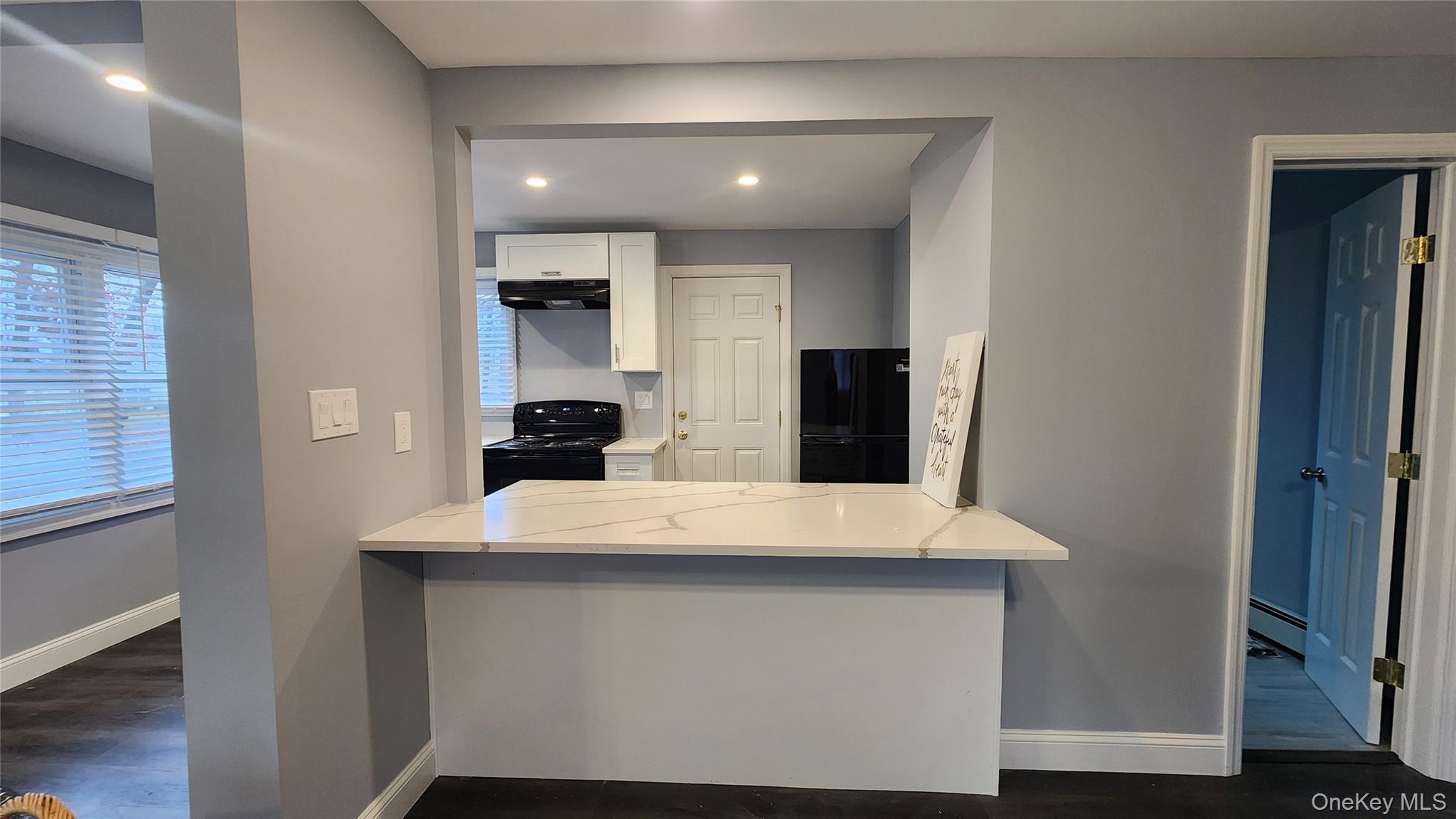 104 Moriches Drive Property Photo 8