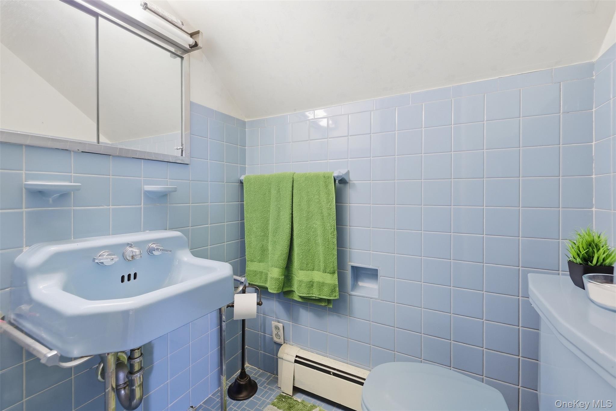 208 Island Parkway Property Photo 18
