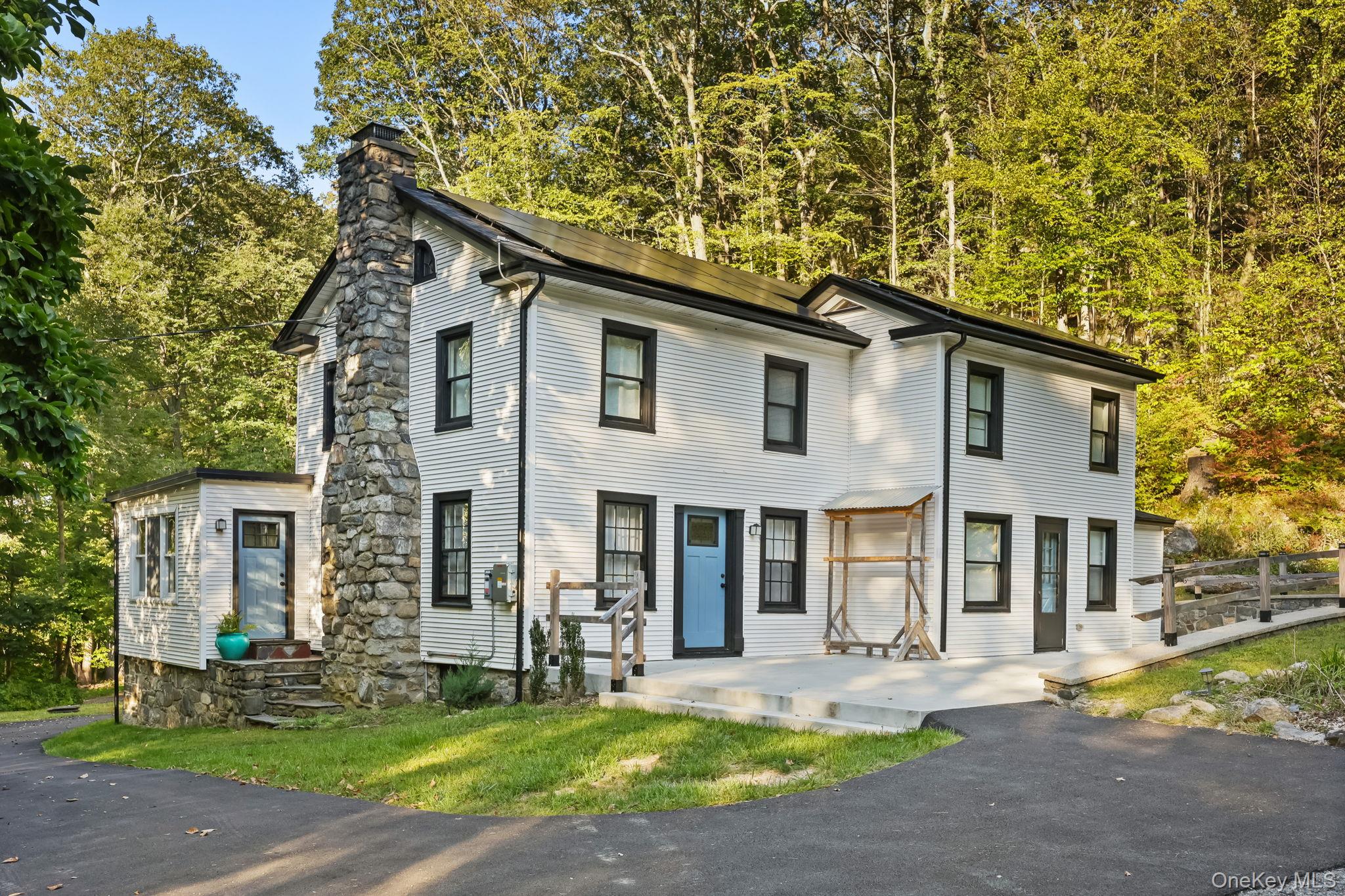 1300-1302 Route 22 Property Photo 2
