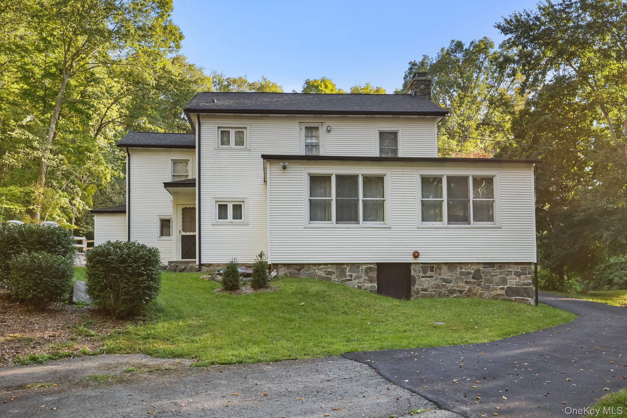 1300-1302 Route 22 Property Photo 3