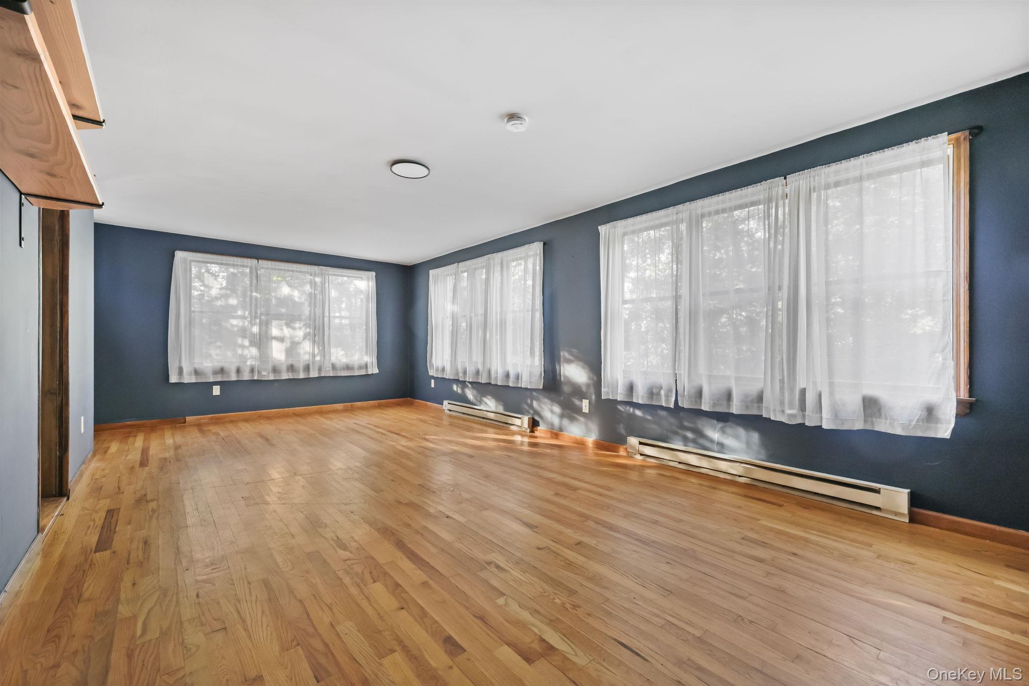 1300-1302 Route 22 Property Photo 8