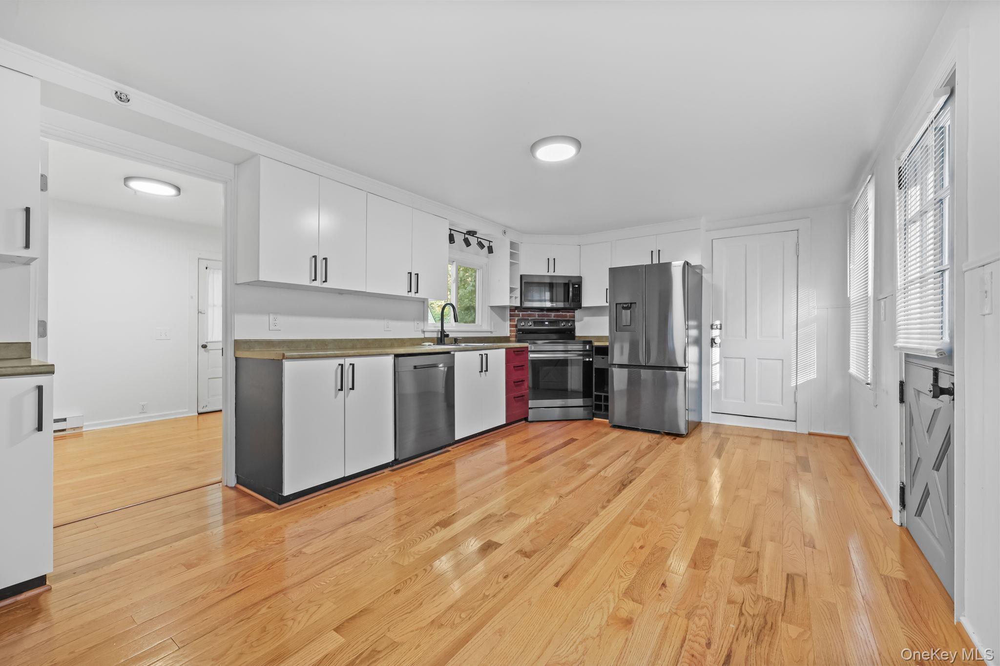 1300-1302 Route 22 Property Photo 10