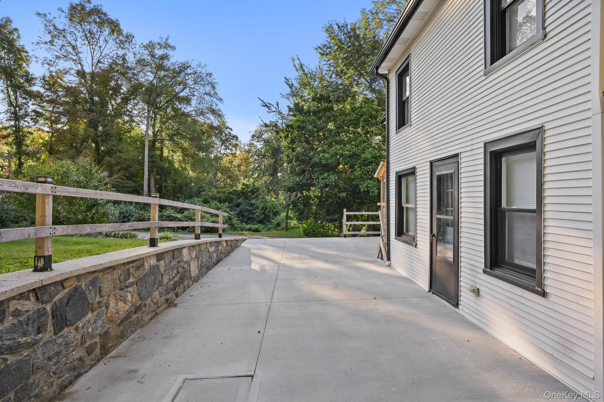 1300-1302 Route 22 Property Photo 23