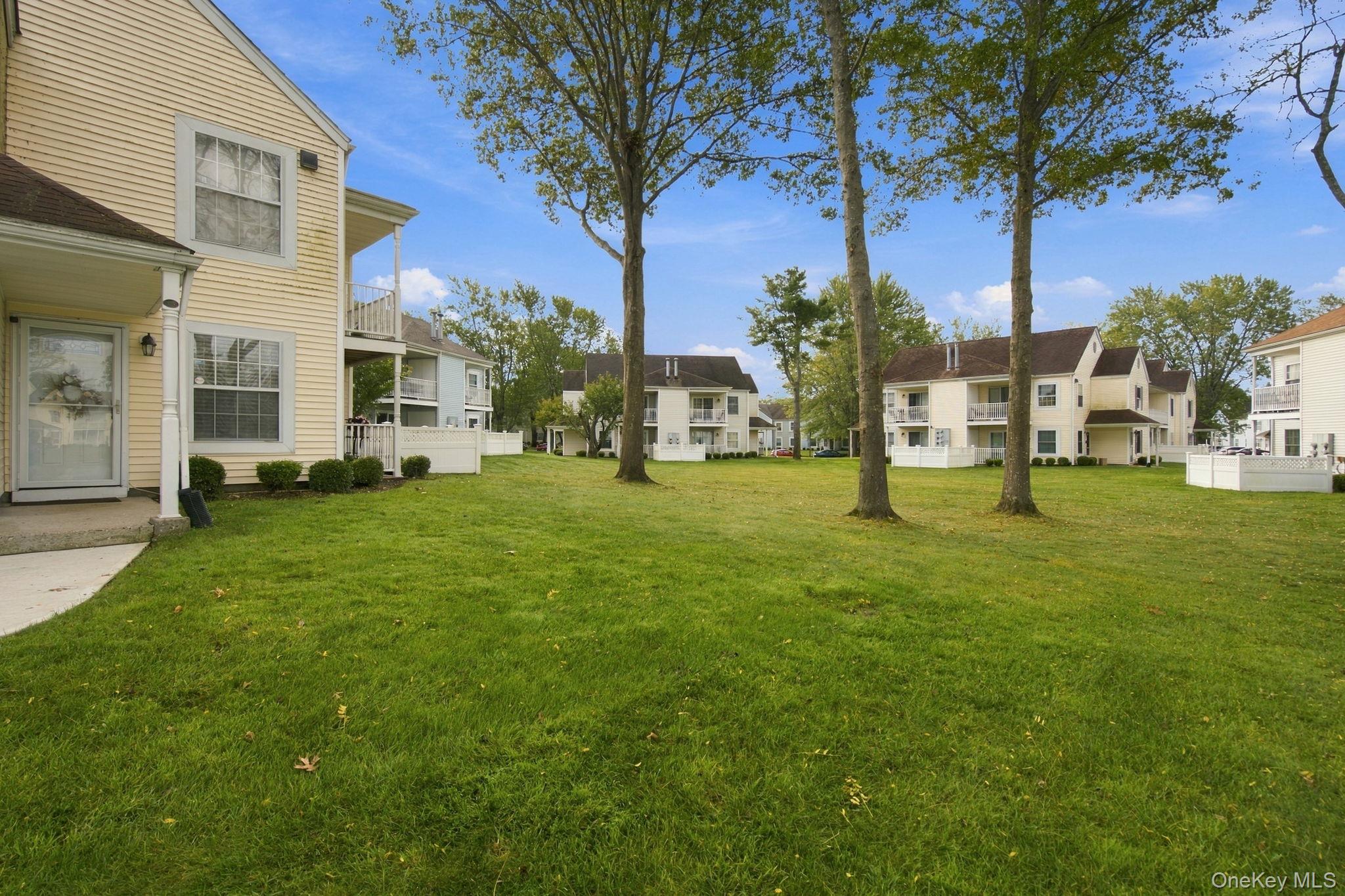 100 Fairview Circle Property Photo 3