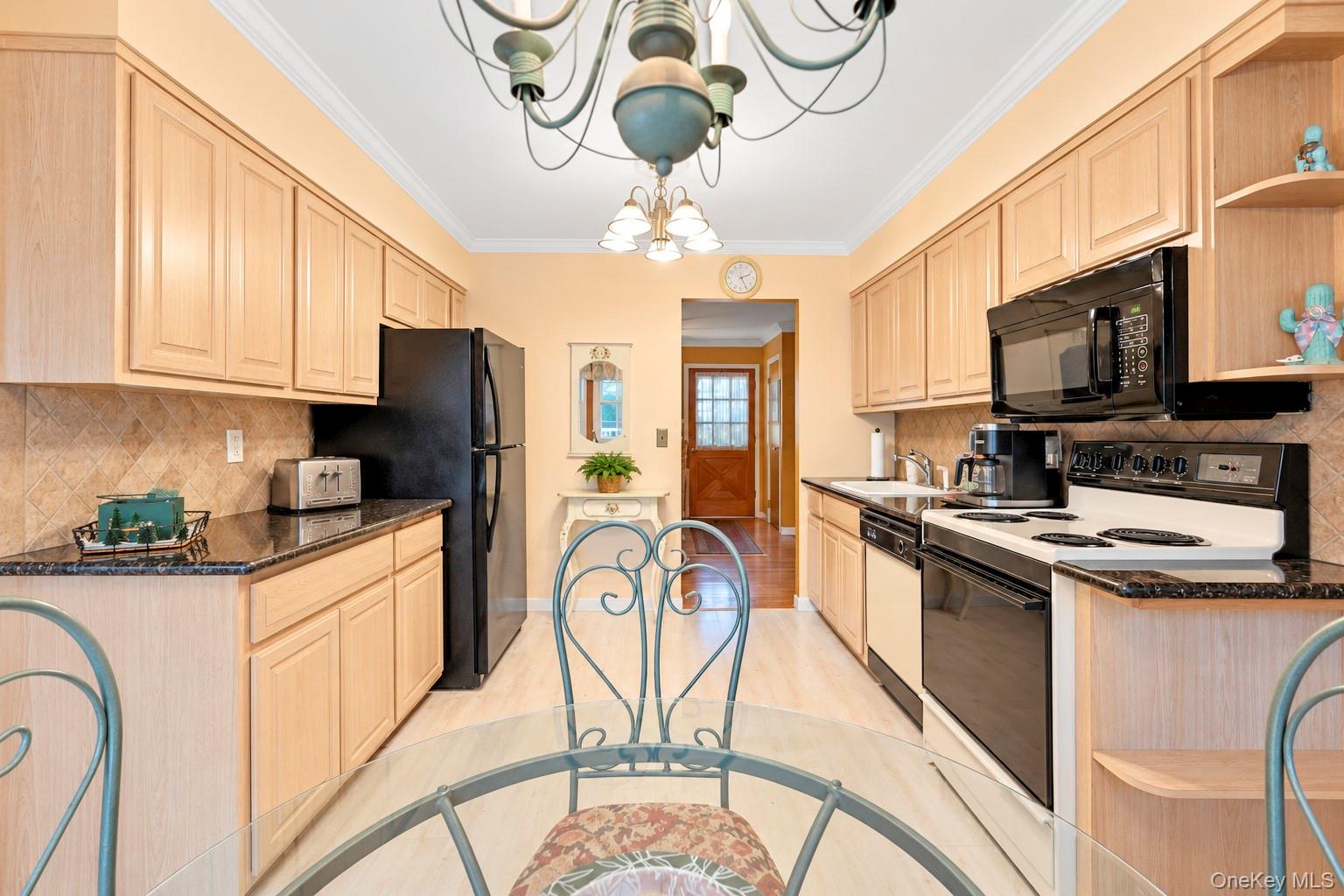 2306 Pine Avenue Property Photo 19