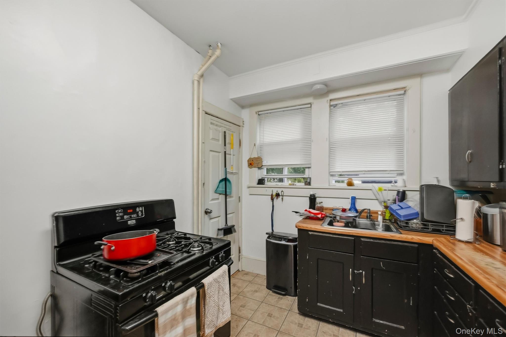 320 Church Street Property Photo 11