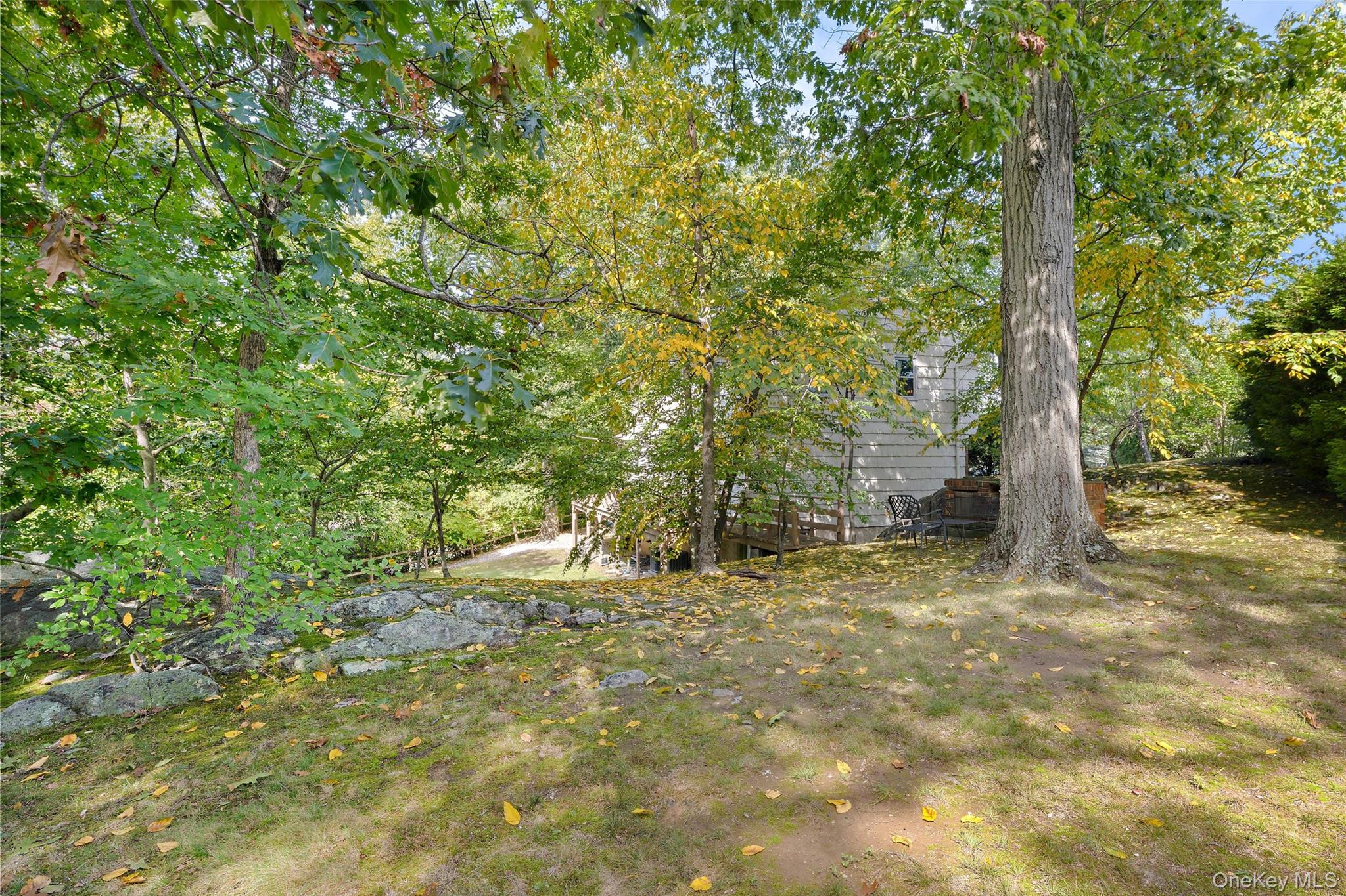 16 Cadillac Drive Property Photo 25