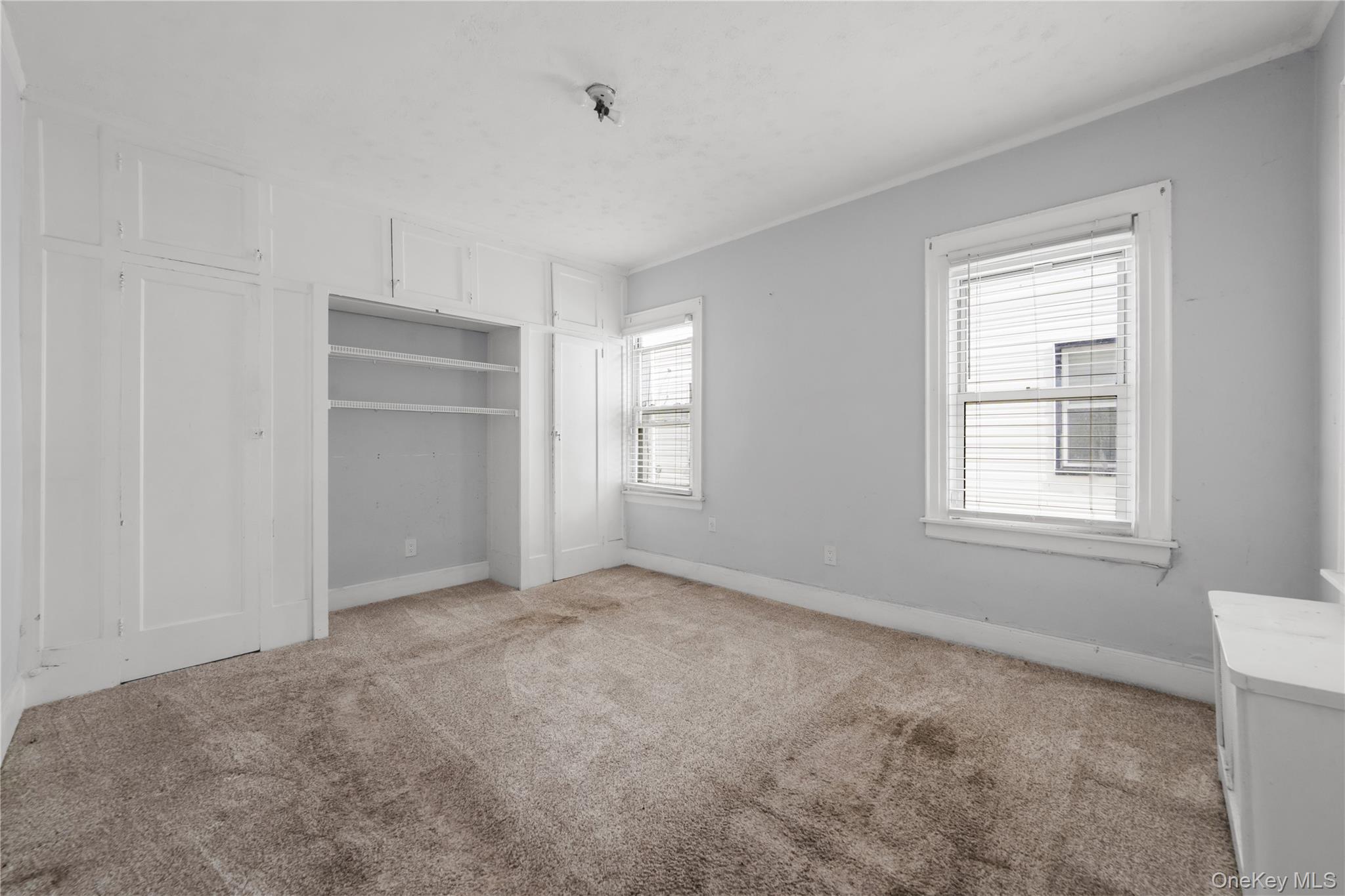 231-08 Mentone Avenue Property Photo 7