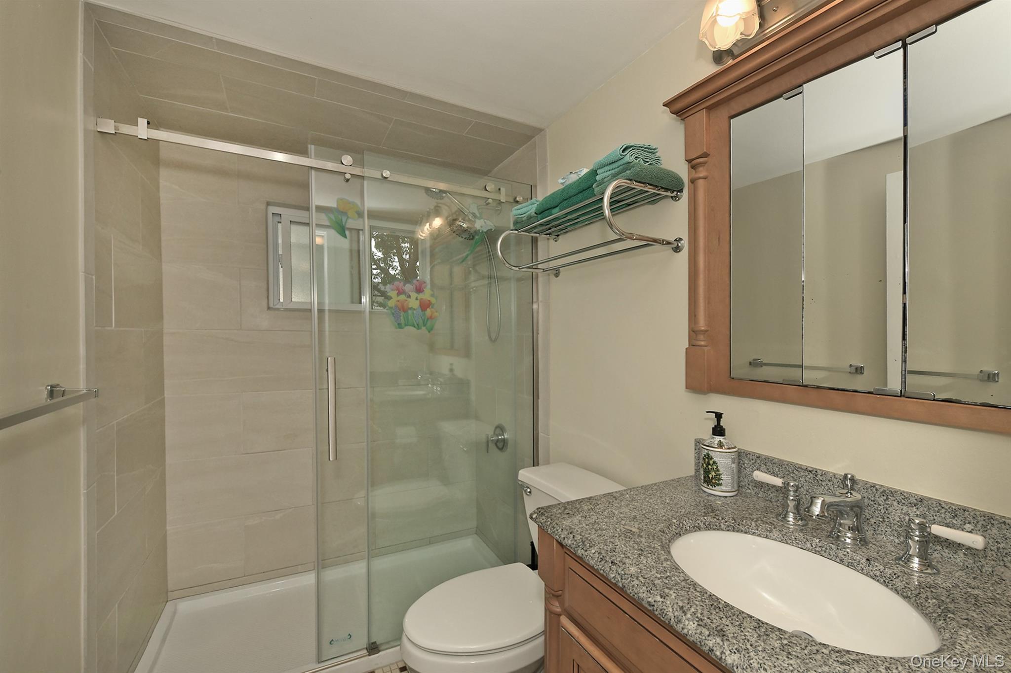 245 N Fulton Avenue Property Photo 23