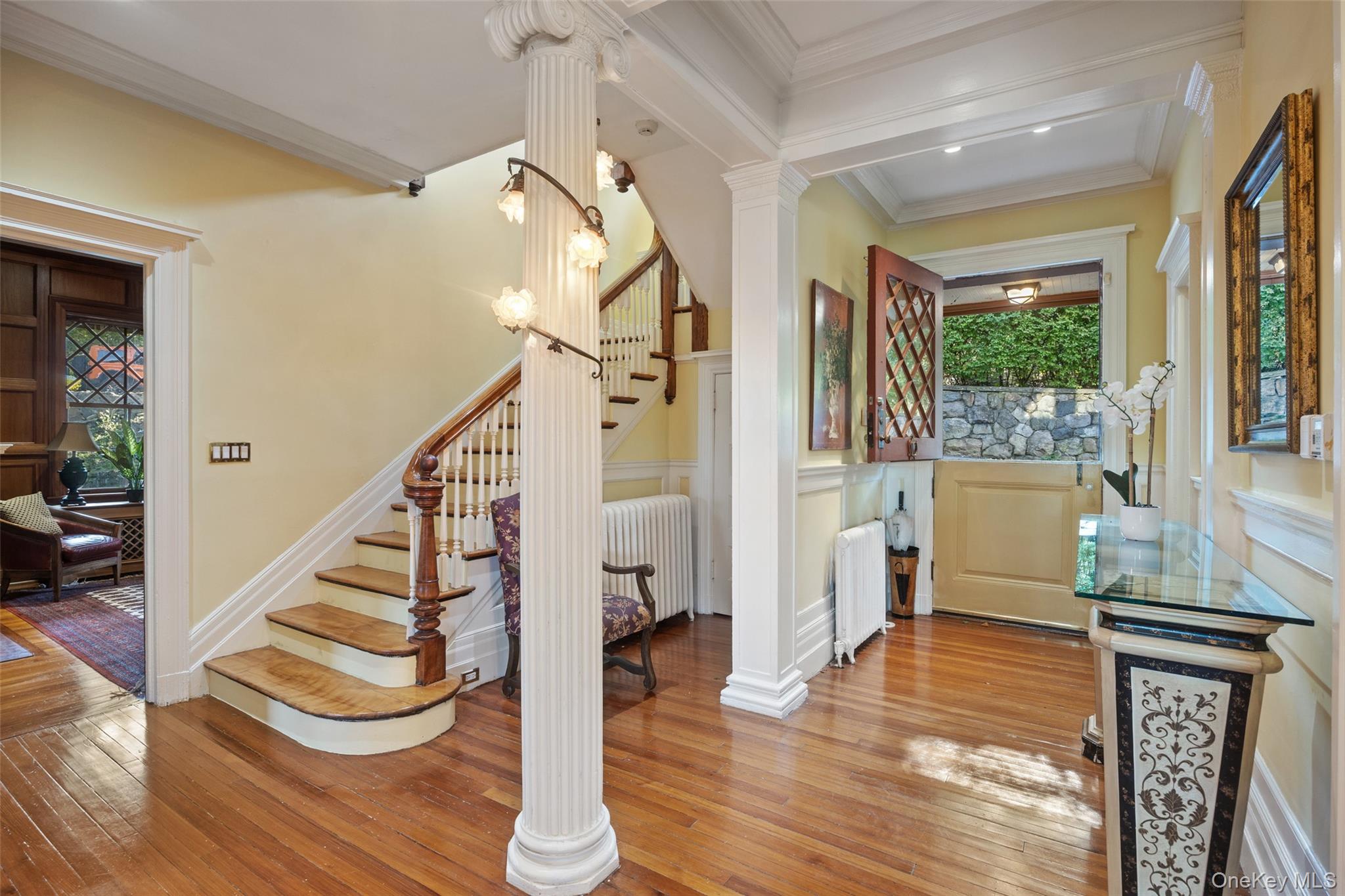 44 Tower Hill Loop Property Photo 5