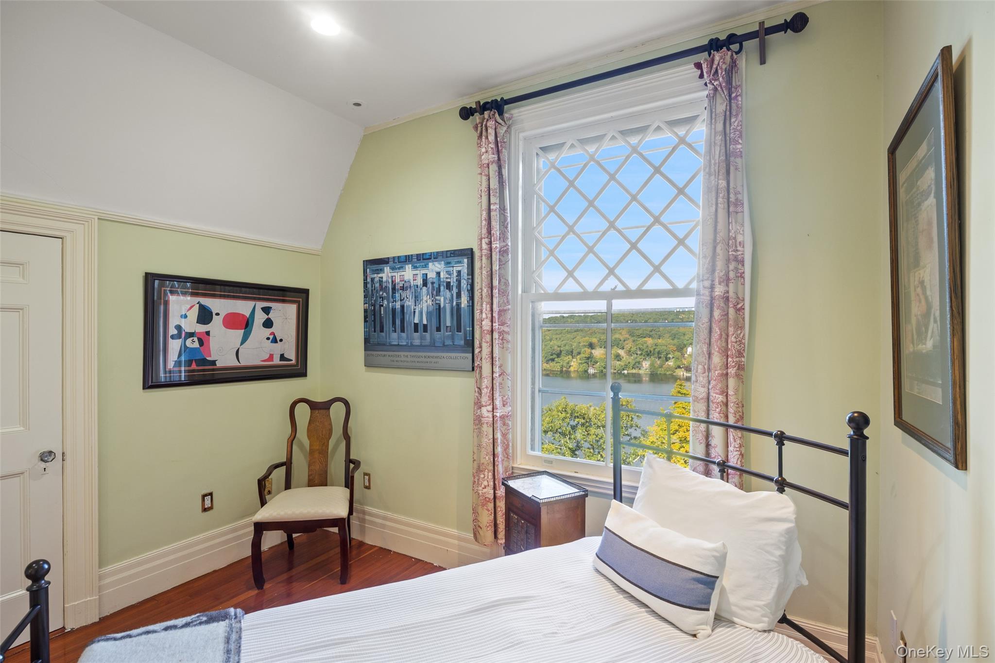 44 Tower Hill Loop Property Photo 23