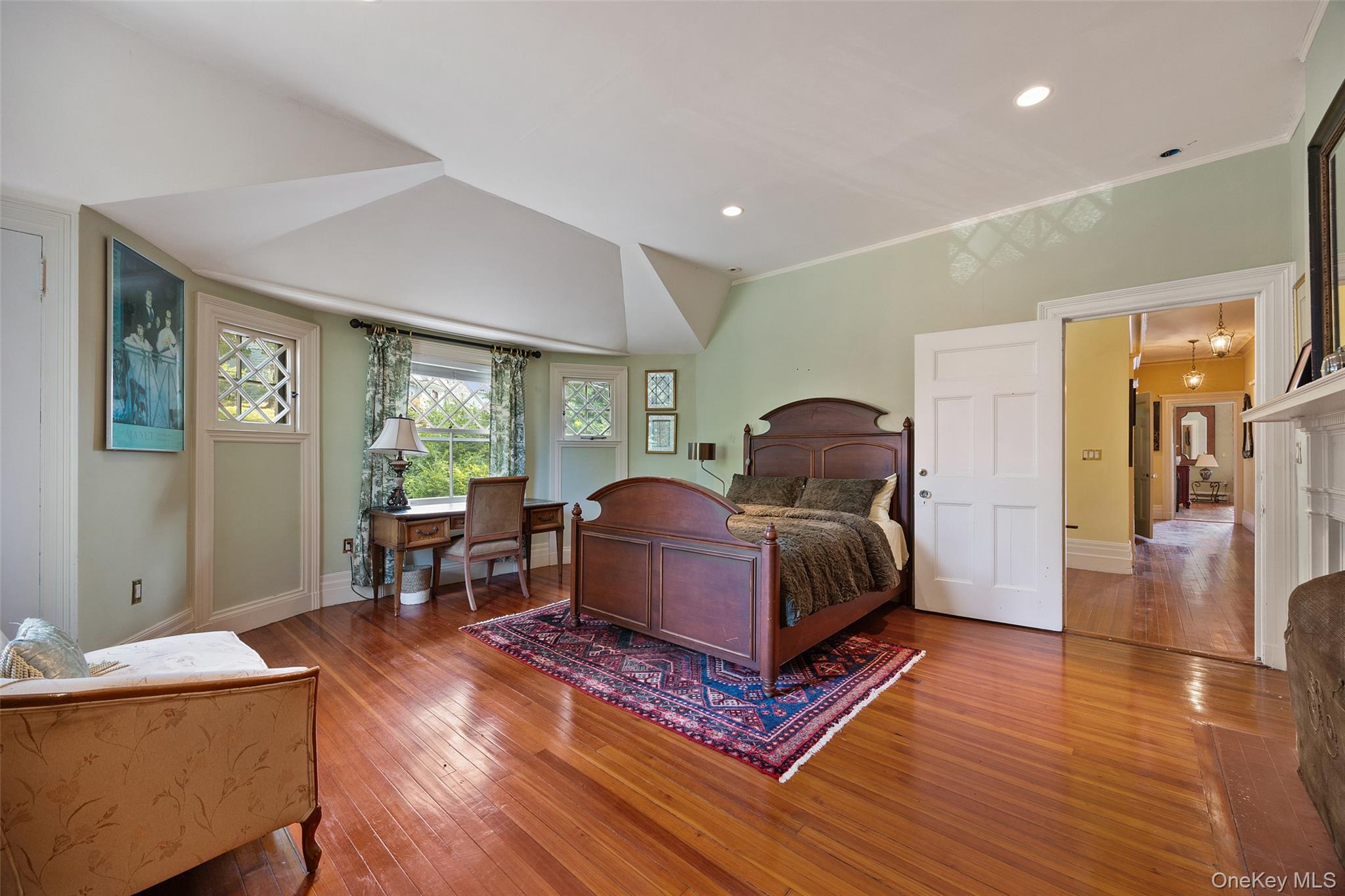 44 Tower Hill Loop Property Photo 34