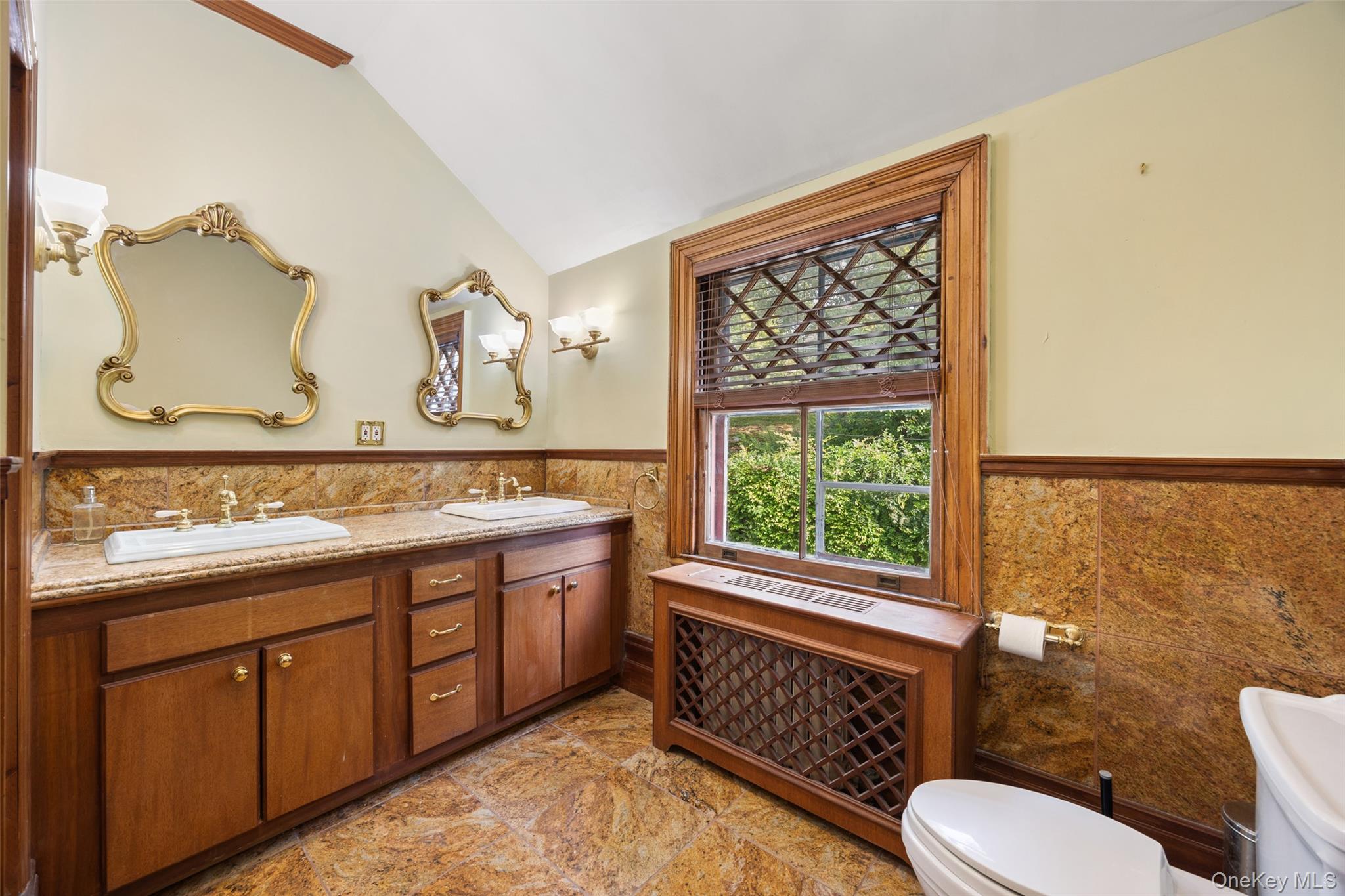 44 Tower Hill Loop Property Photo 36