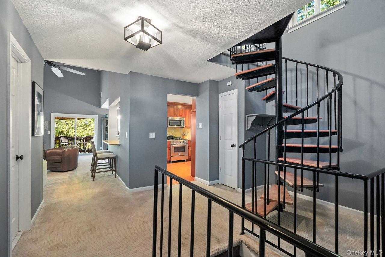 306 Orchard Hill Lane Property Photo 14
