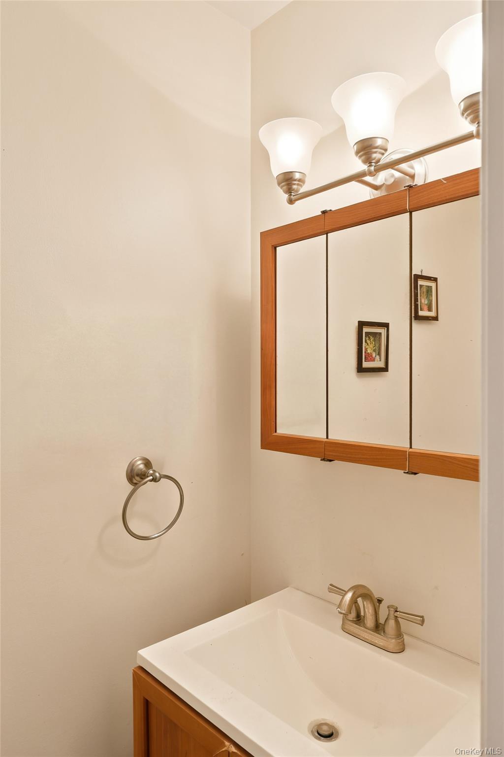 91 Evan Road Property Photo 8