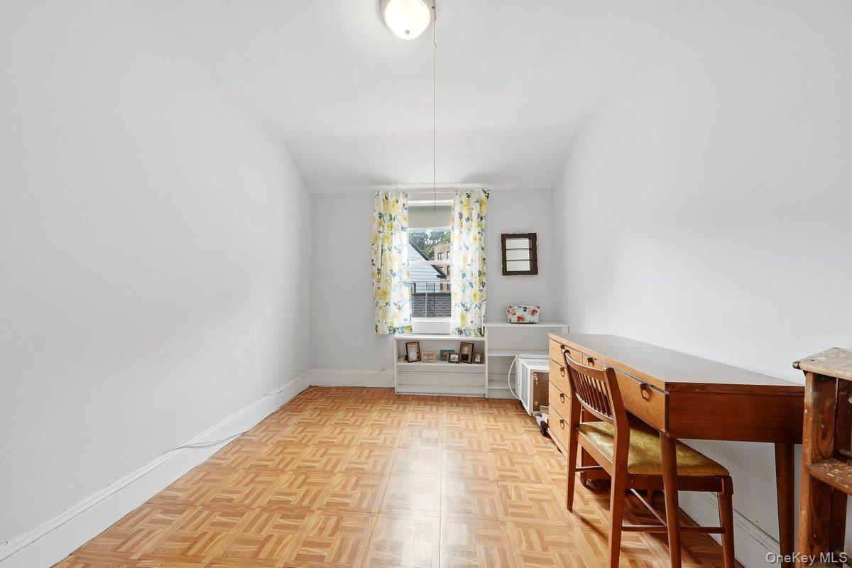 258 Mclean Avenue Property Photo 24