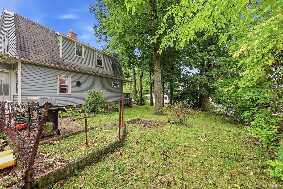 258 Mclean Avenue Property Photo 28