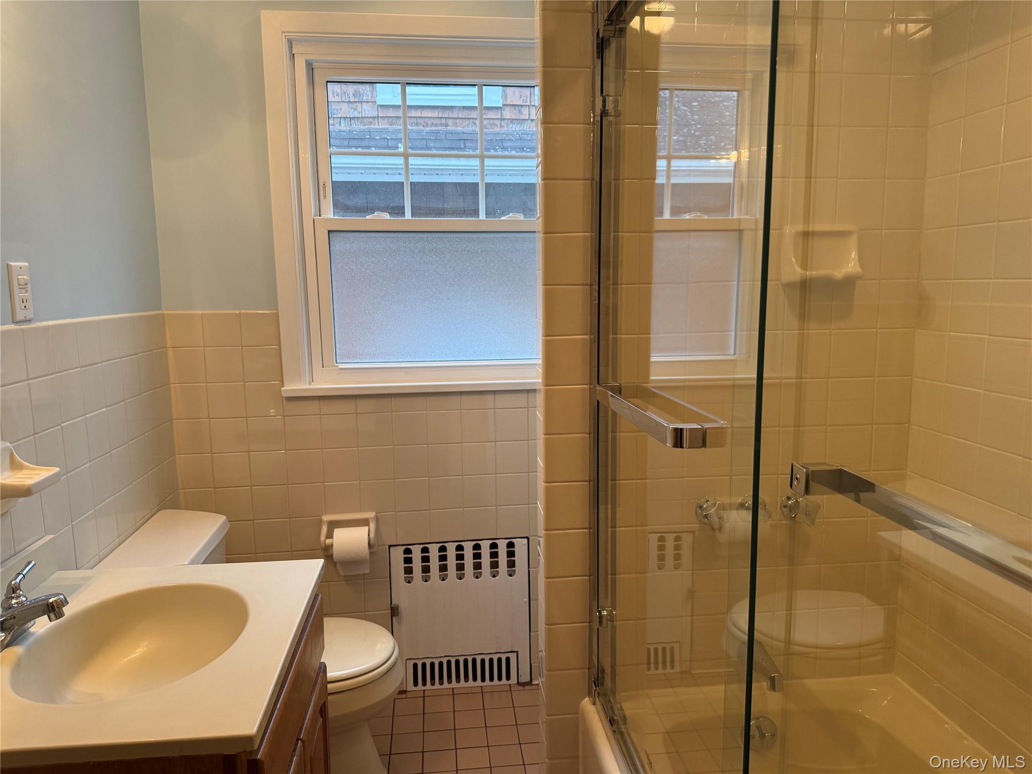 3821 218 St 2 Floor Property Photo 5