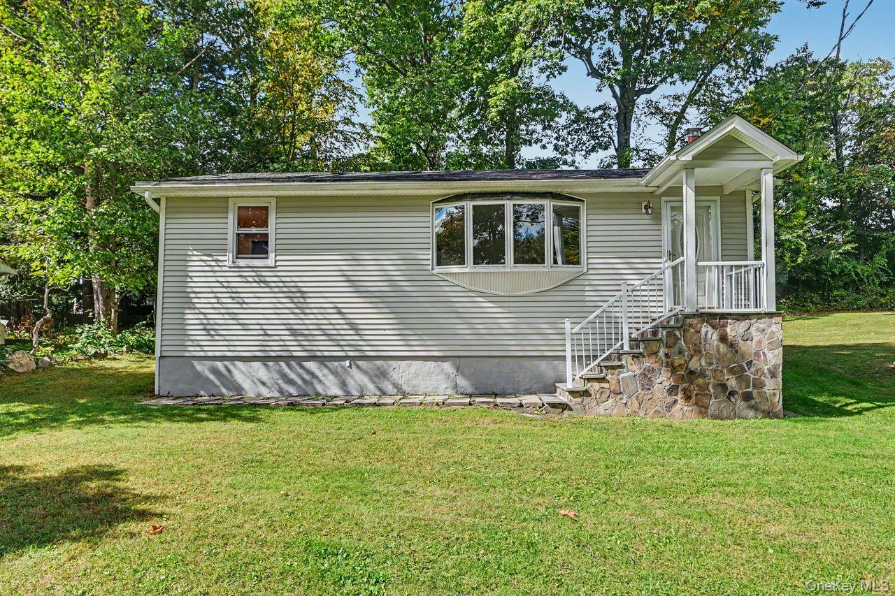 10 Palisades Road Property Photo 1