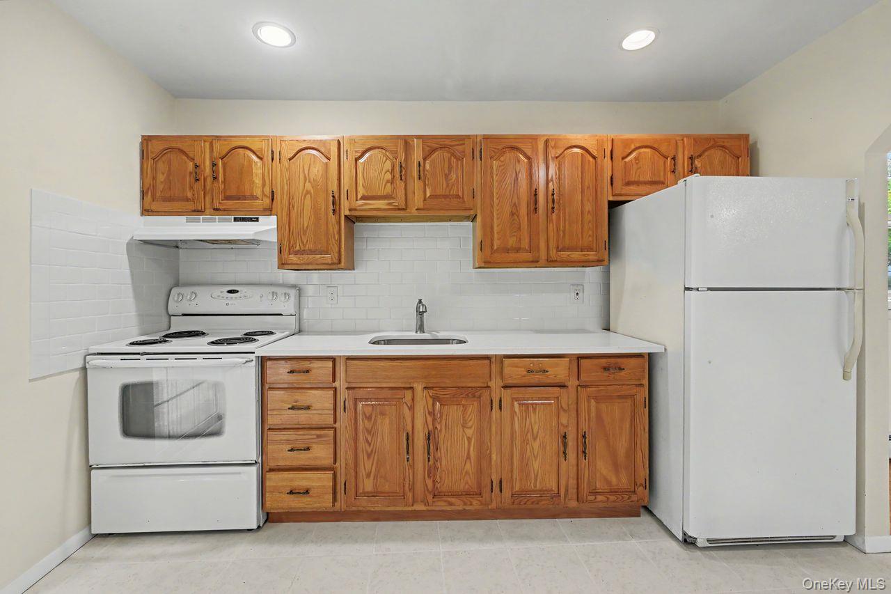10 Palisades Road Property Photo 13