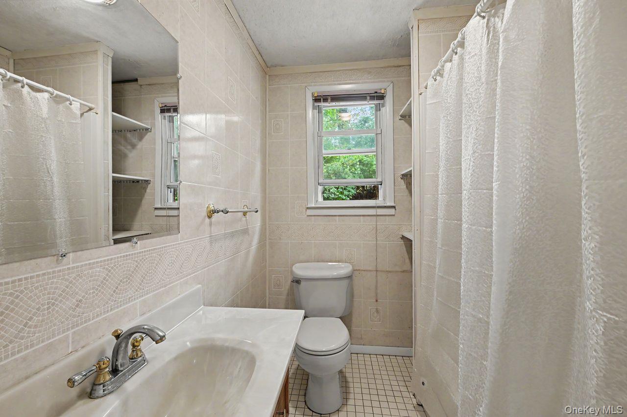 10 Palisades Road Property Photo 17