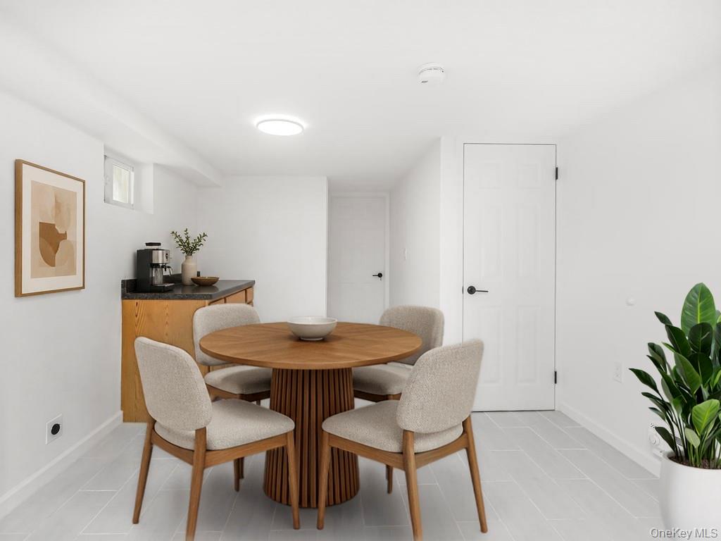 560 Linden Boulevard Property Photo 13