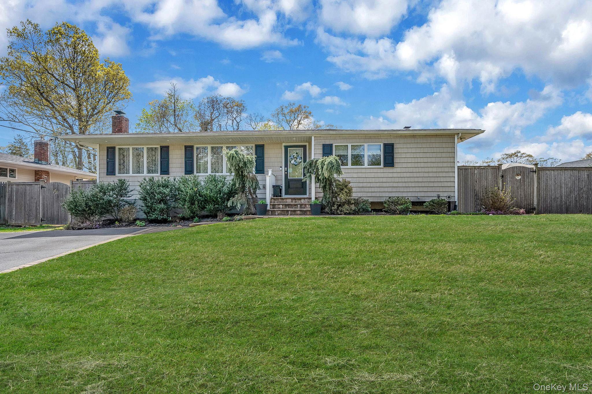 296 Moriches Road Property Photo 1