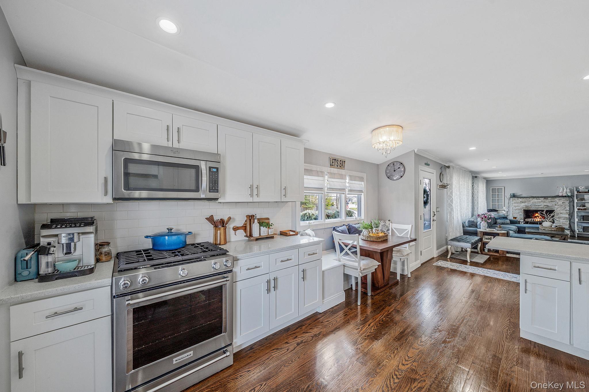 296 Moriches Road Property Photo 11