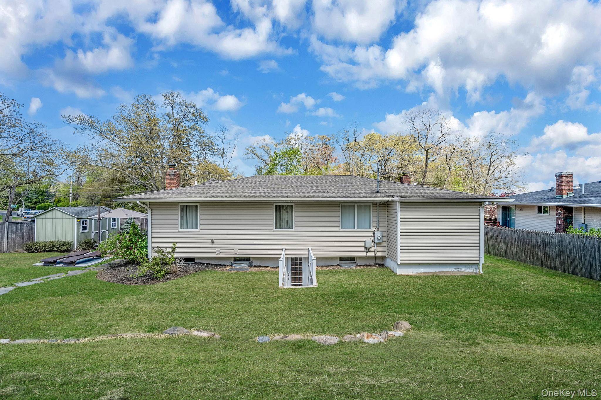 296 Moriches Road Property Photo 41