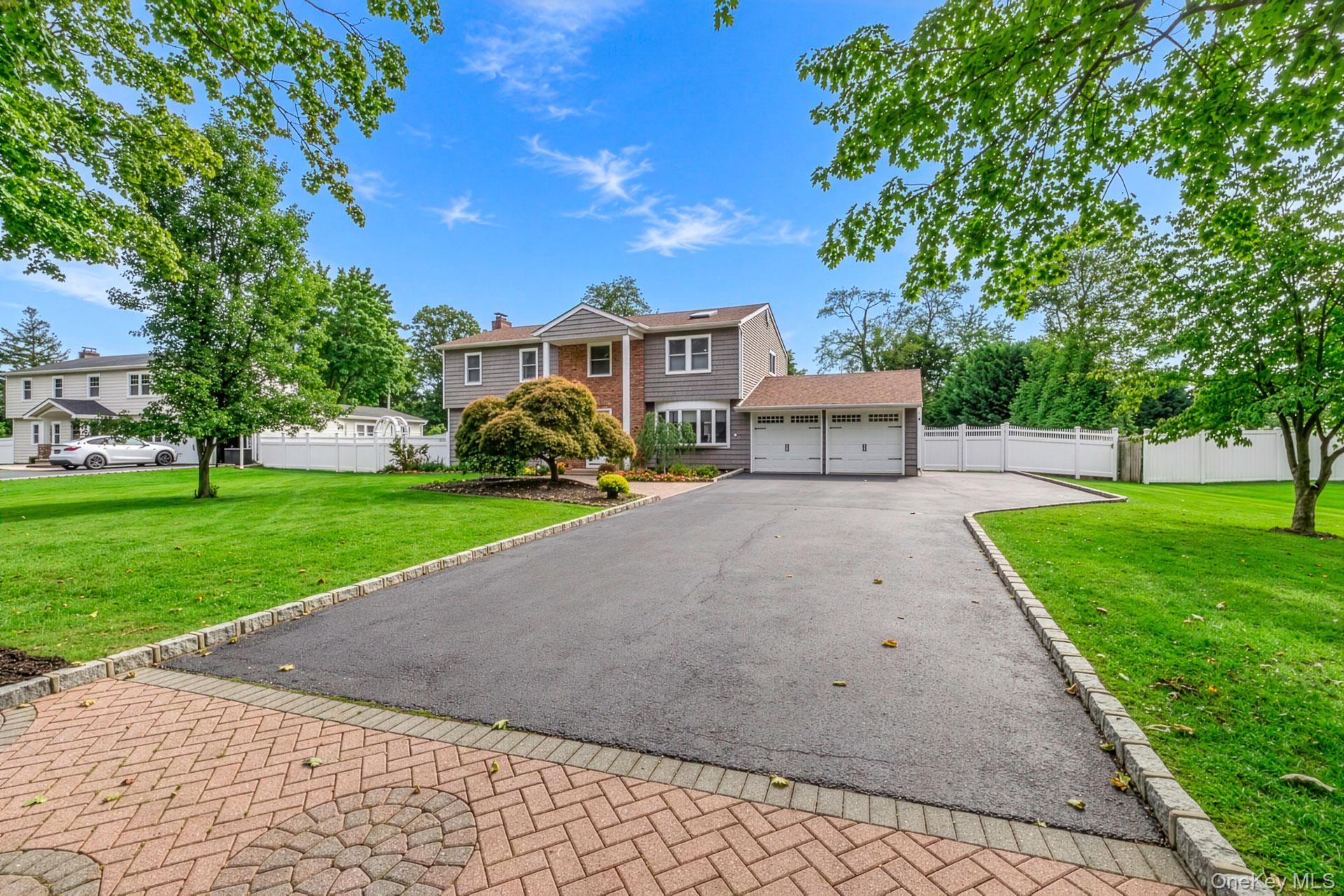 24 Frank Street Property Photo 1