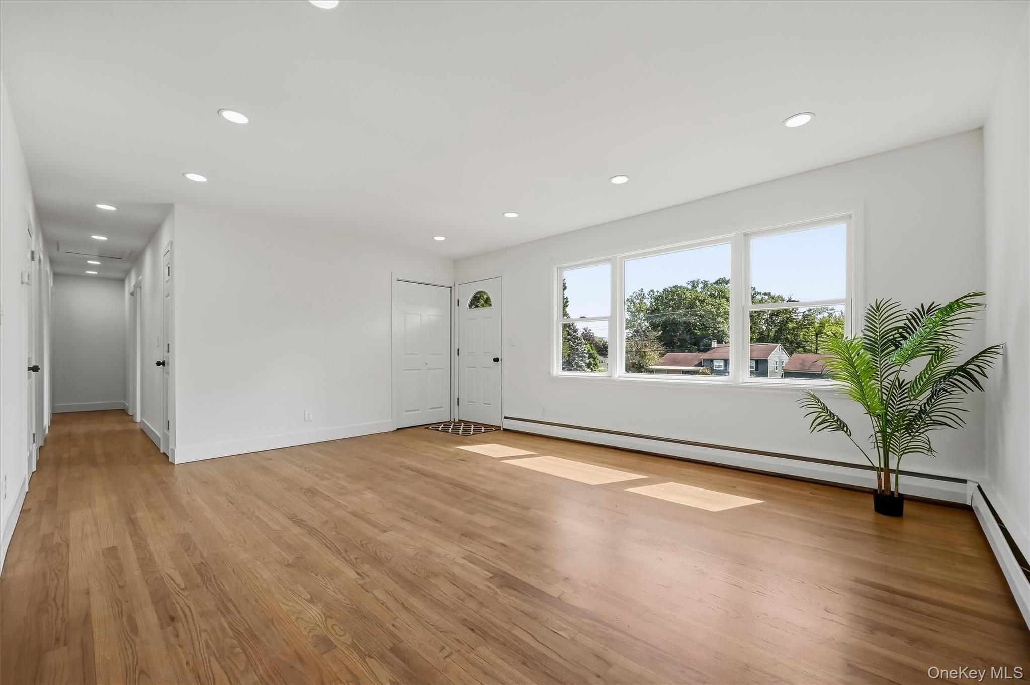 6 Lannis Avenue Property Photo 2