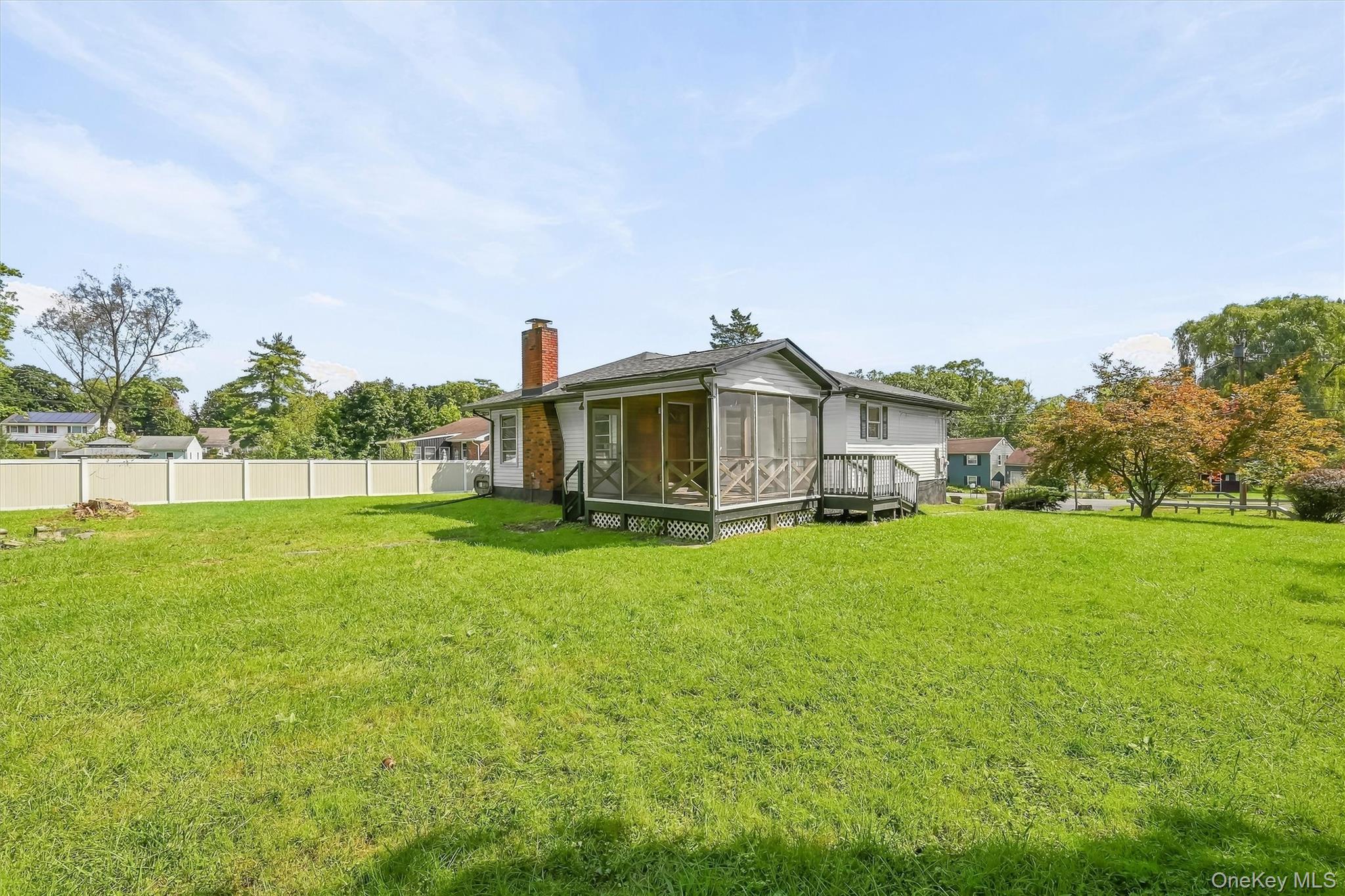 6 Lannis Avenue Property Photo 20