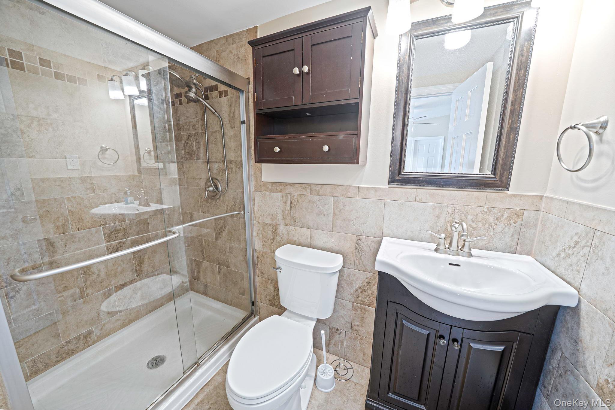 27 Lehigh Lane Property Photo 16