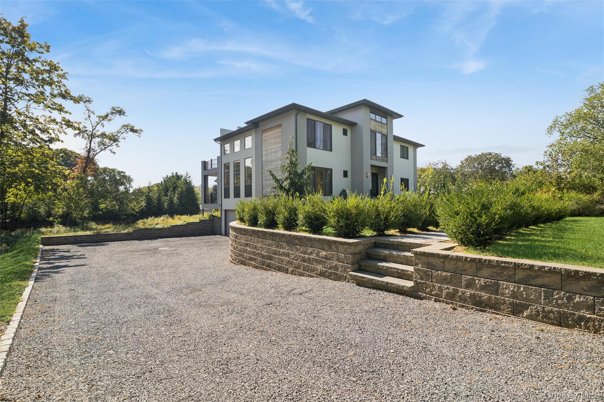 1001 Peconic Bay Boulevard Property Photo 3
